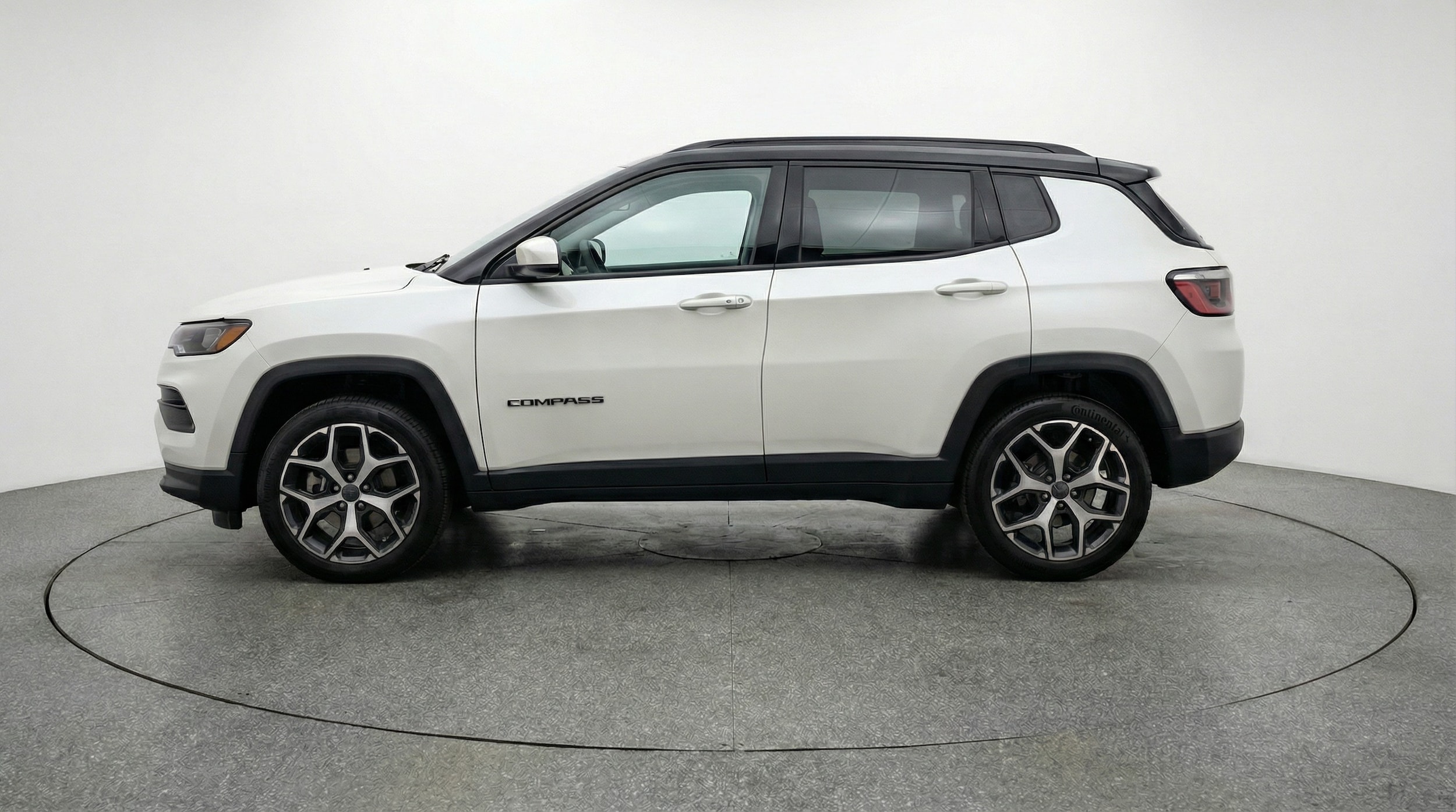 Thumbnail: 2025 Jeep Compass - 4