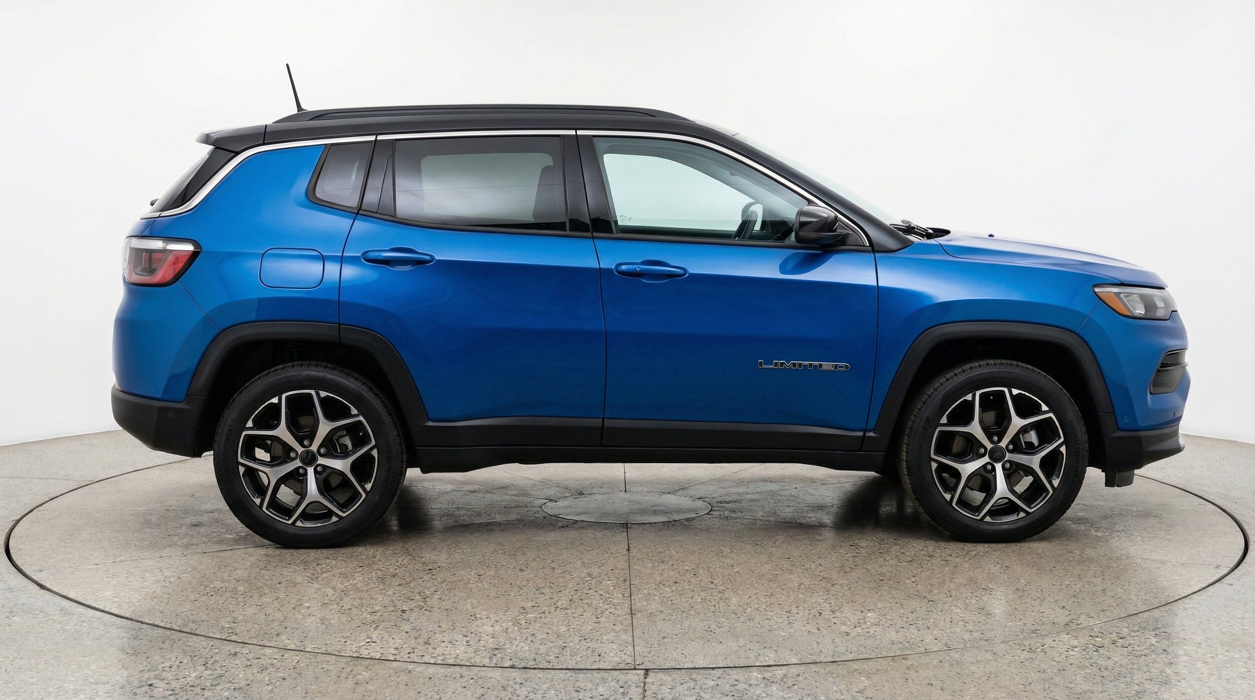 Thumbnail: 2025 Jeep Compass - 11