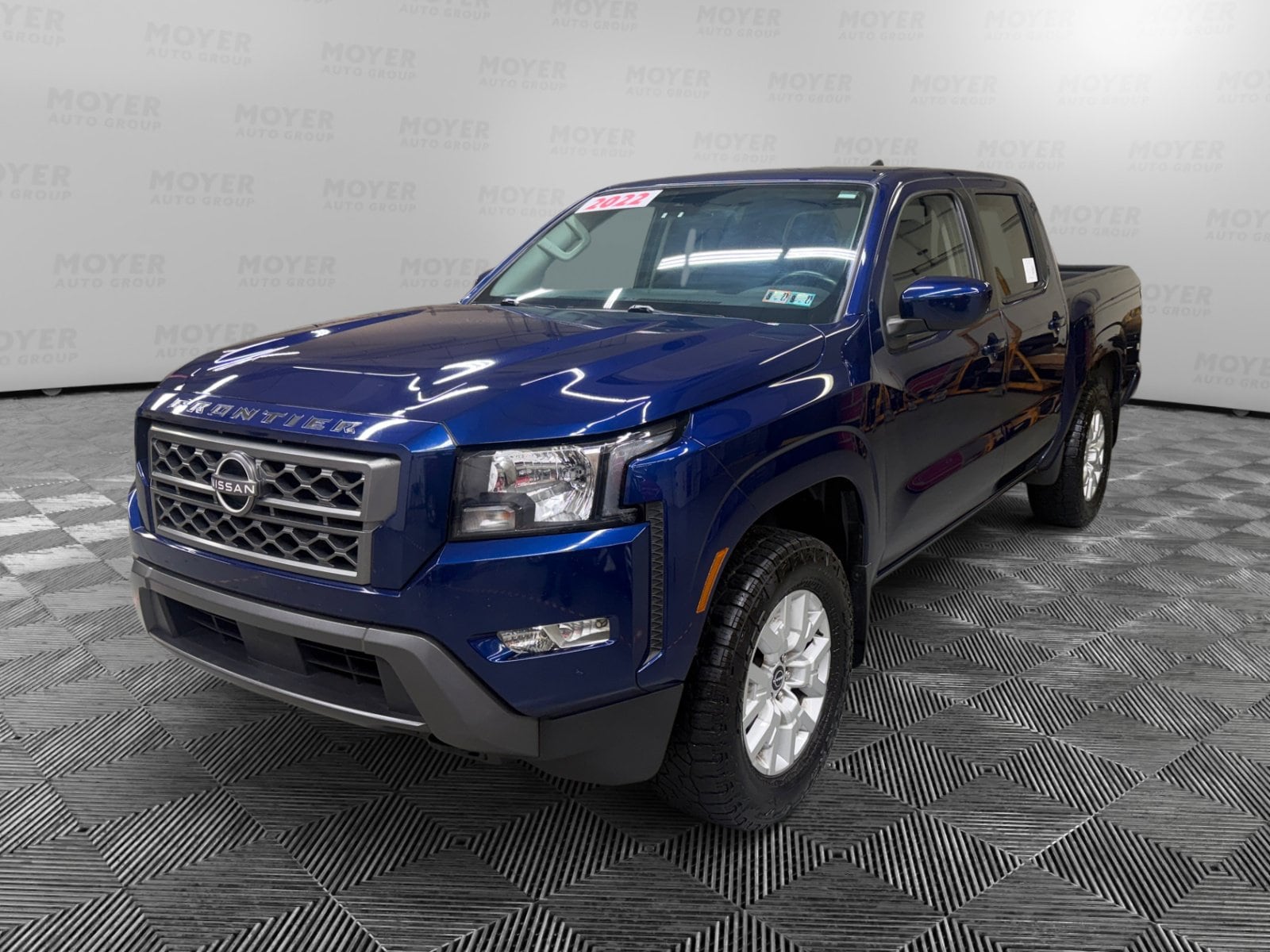 2022 Nissan Frontier Crew Cab 4x4 SV Auto 