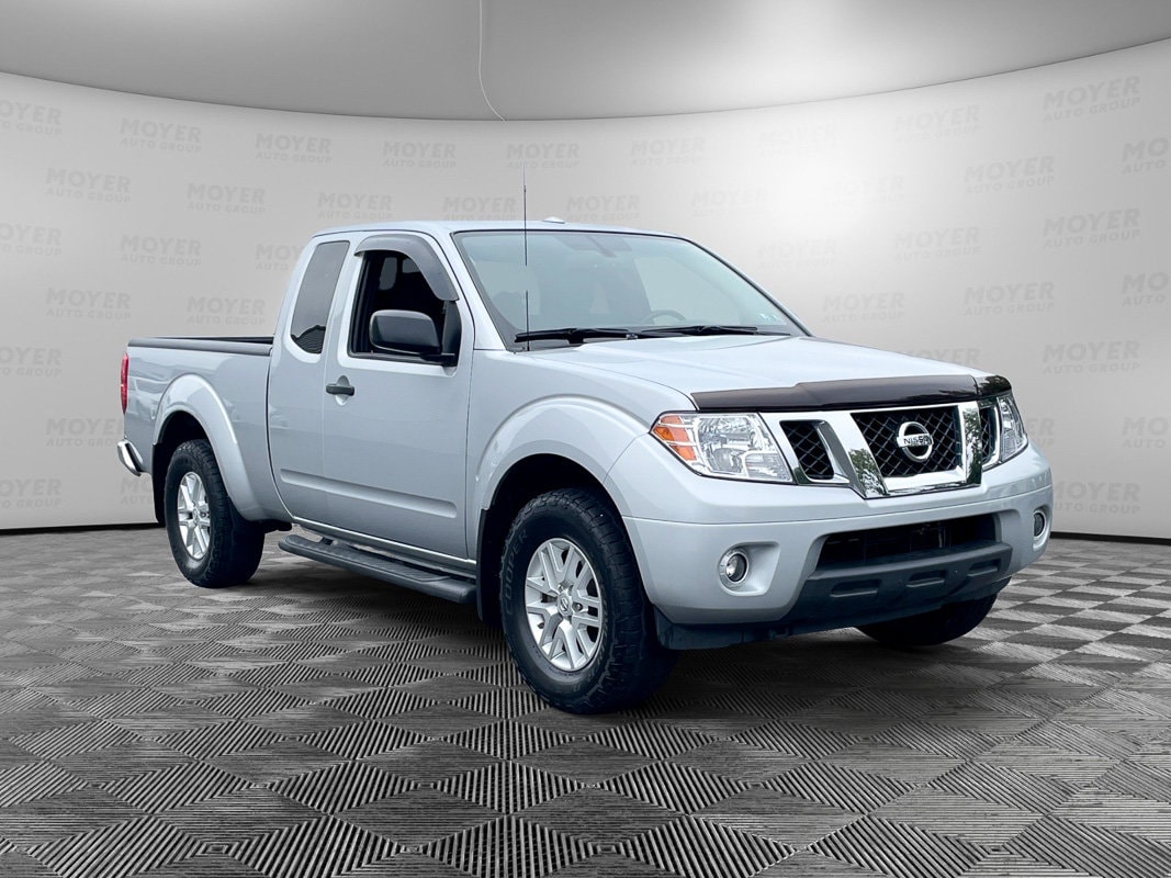 Certified 2018 NISSAN Frontier SV V6