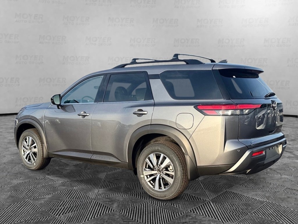New 2026 Nissan Pathfinder SL SUV
