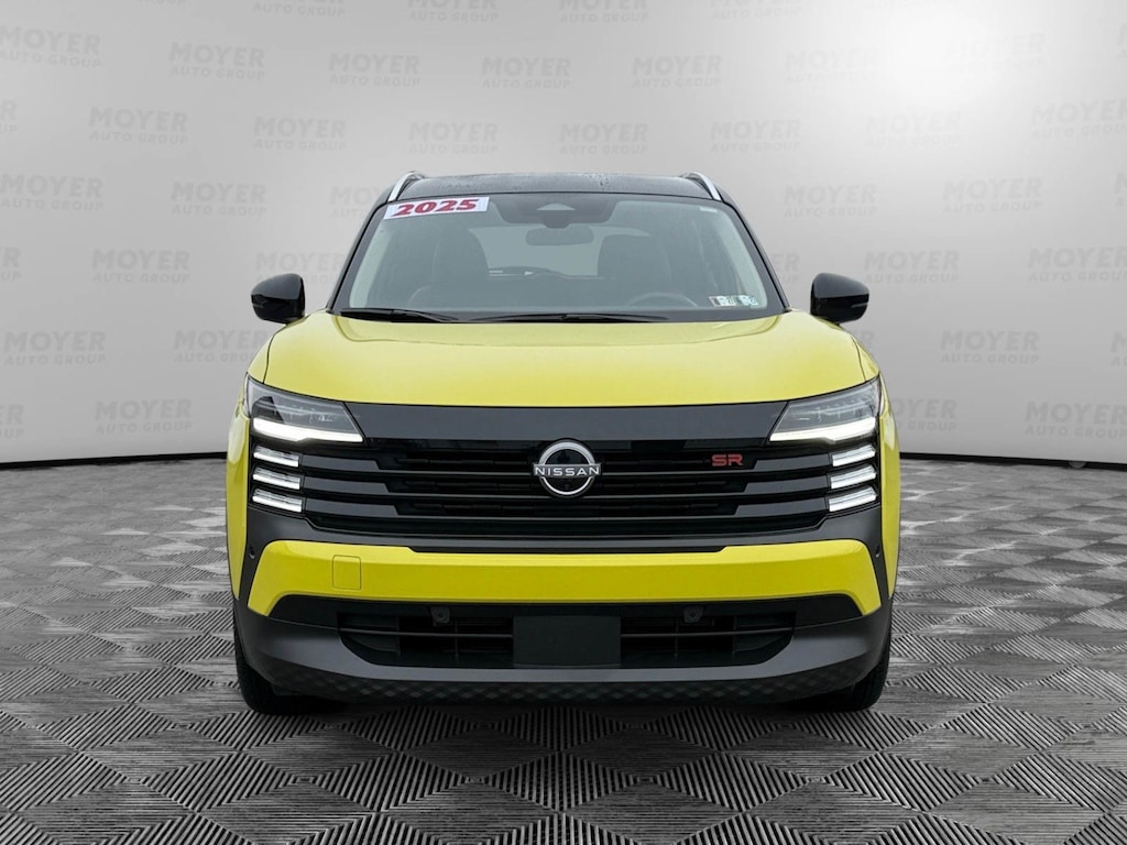 Certified 2025 Nissan Kicks SR SR AWD