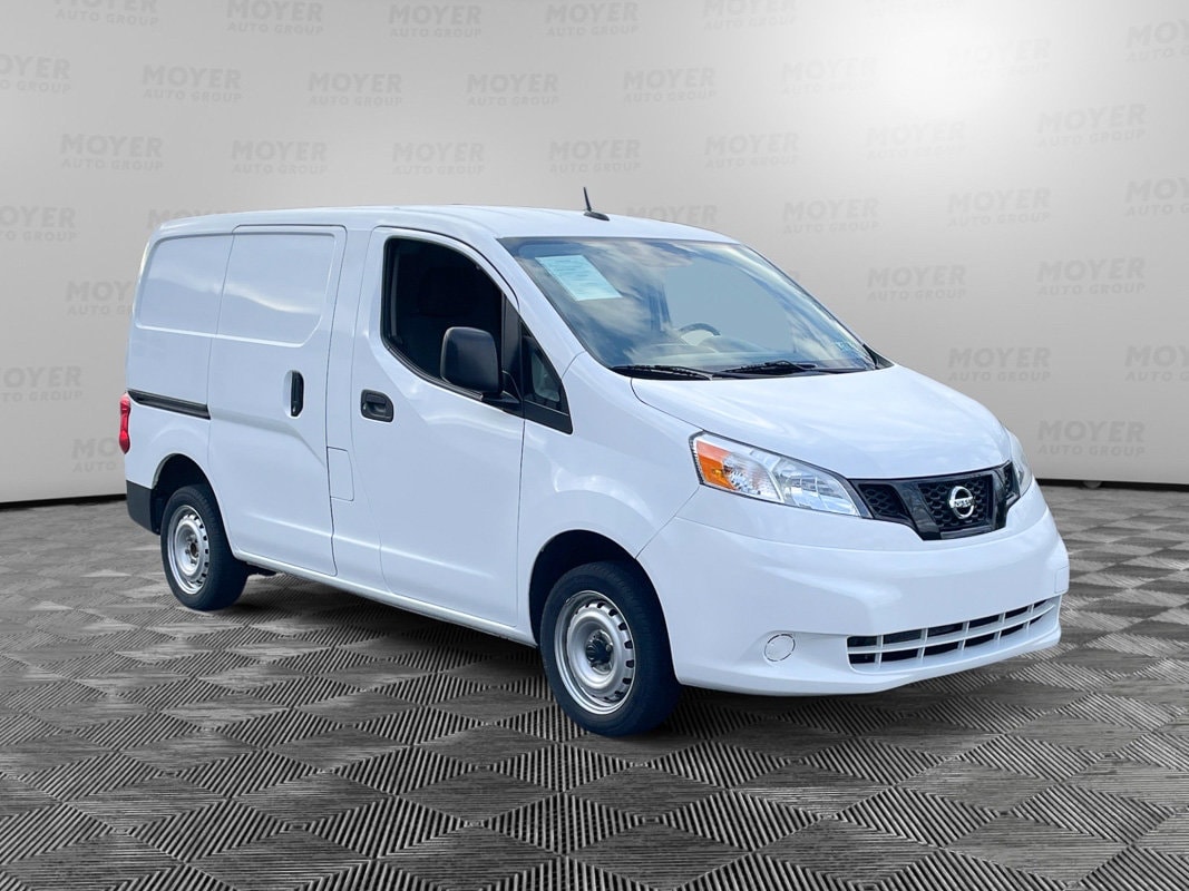 2021 NISSAN NV200 Compact Cargo S