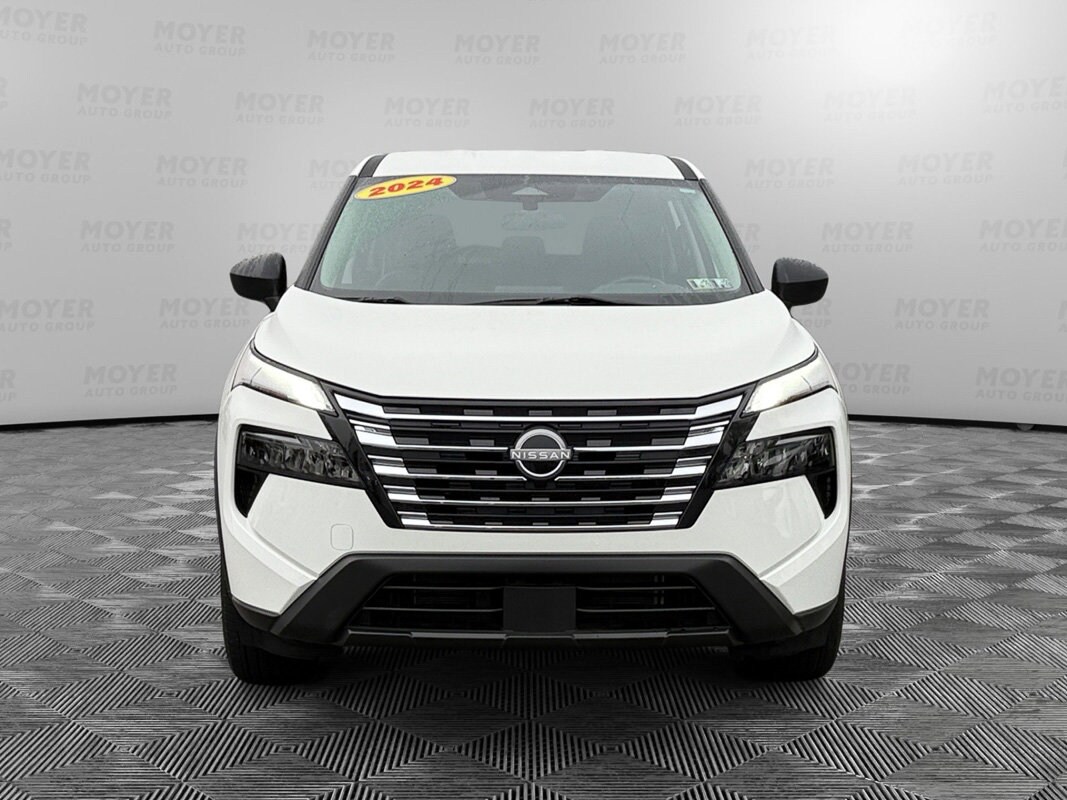 2024 Nissan Rogue S photo 3