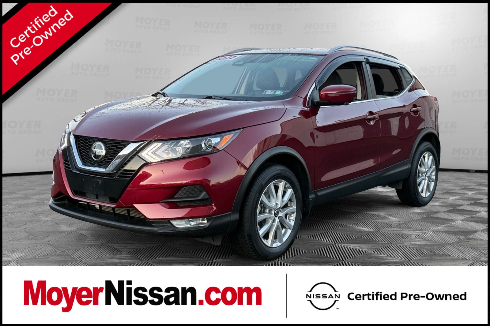 2022 Nissan Rogue Sport SV's photo