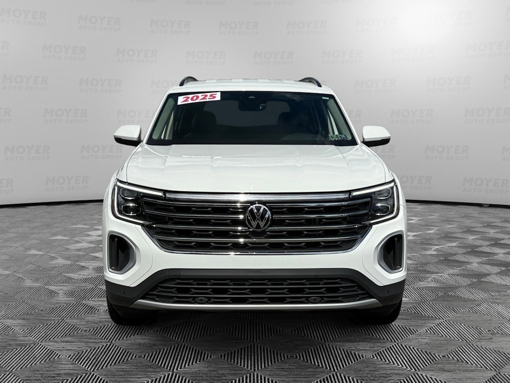Used 2025 Volkswagen Atlas 2.0T SE w/Technology 2.0T SE w/Technology 4MOTION