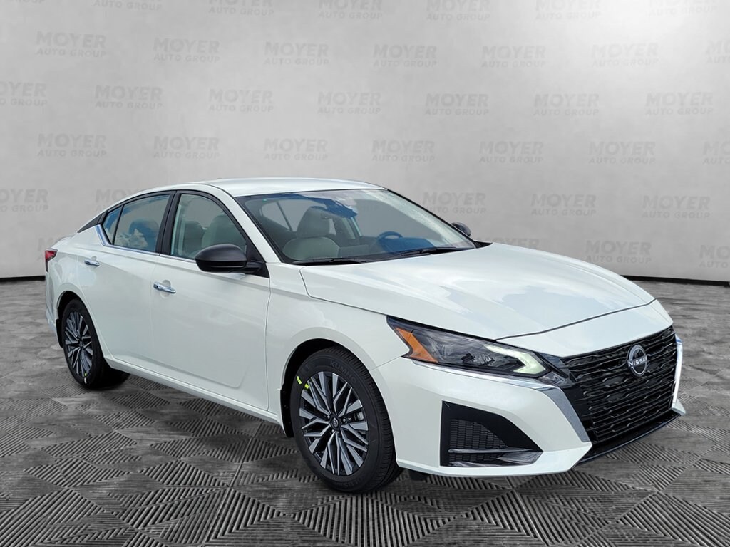 New 2026 Nissan Altima SV Sedan