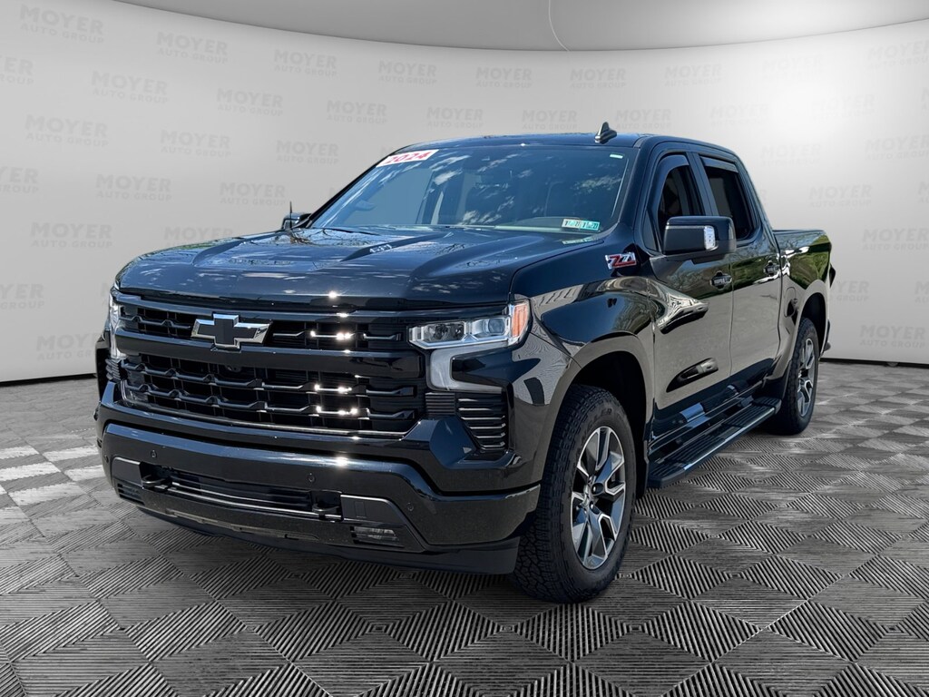 Used 2024 Chevrolet Silverado 1500 RST 4WD Crew Cab 147 RST