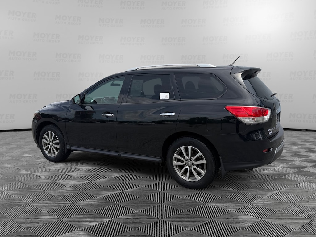 Used 2015 Nissan Pathfinder S 4WD S