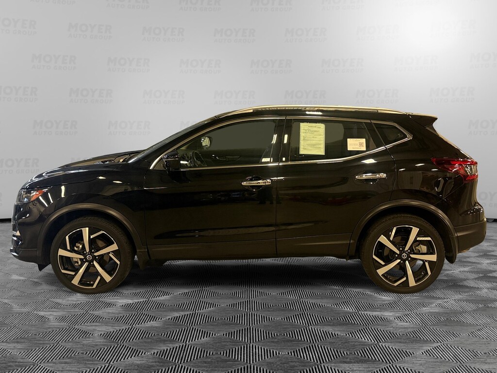 Certified 2022 Nissan Rogue Sport SL AWD SL