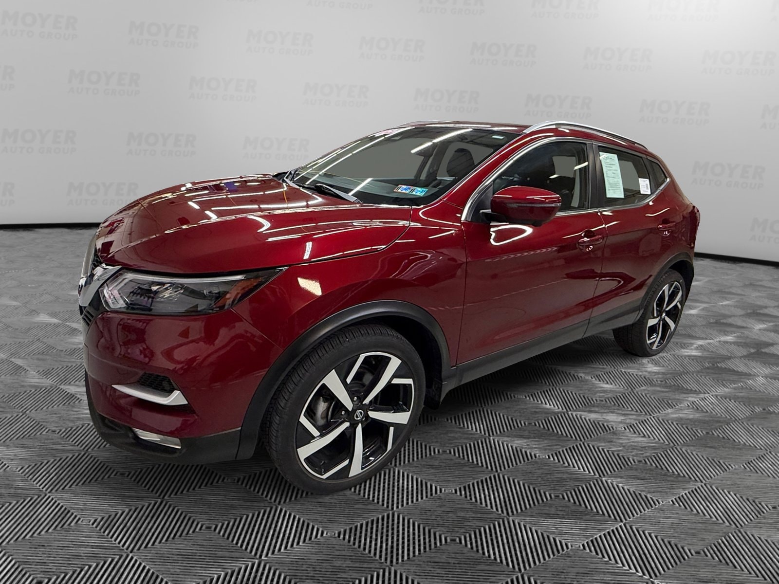 2022 Nissan Rogue Sport SL