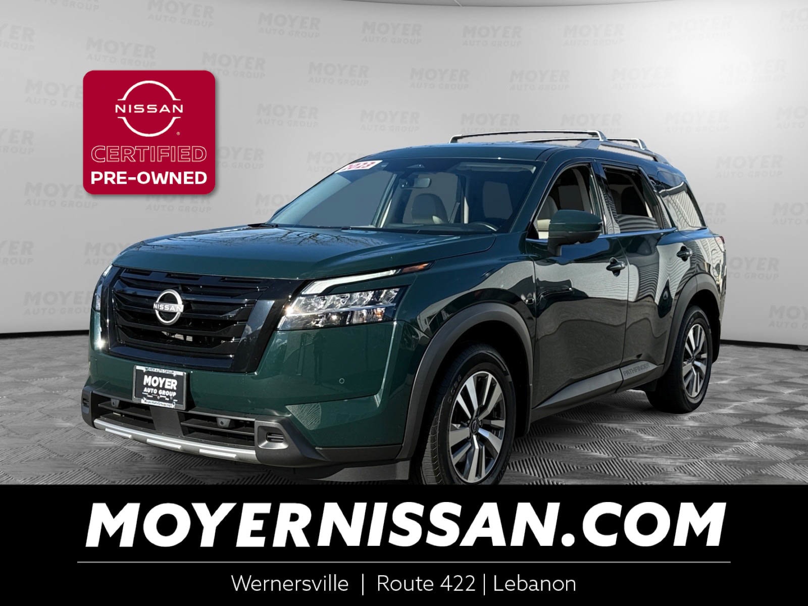 2023 Nissan Pathfinder SL 4WD 