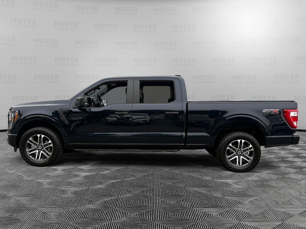 2023 Ford F-150 photo 2