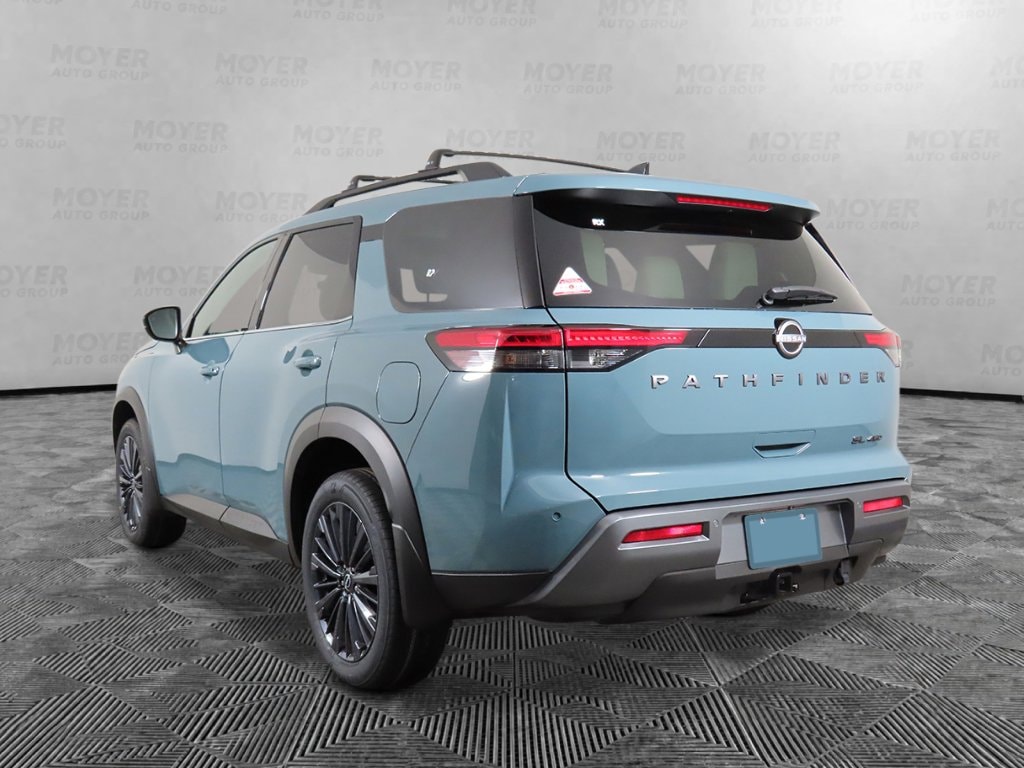 New 2026 Nissan Pathfinder SL SUV