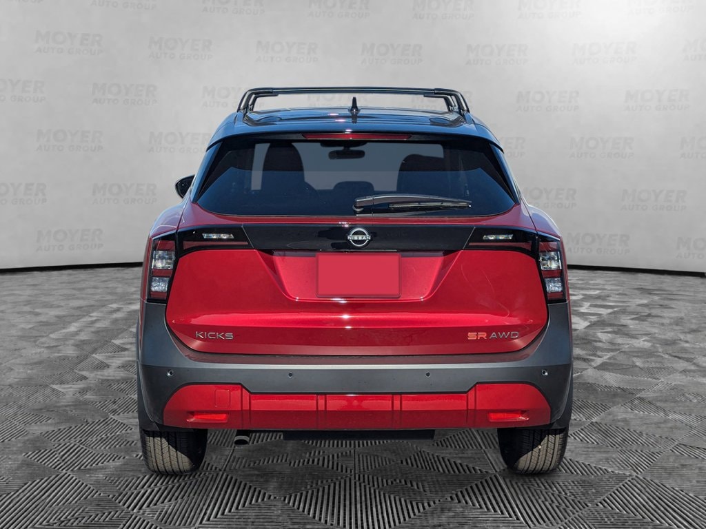 New 2026 Nissan Kicks SR SUV