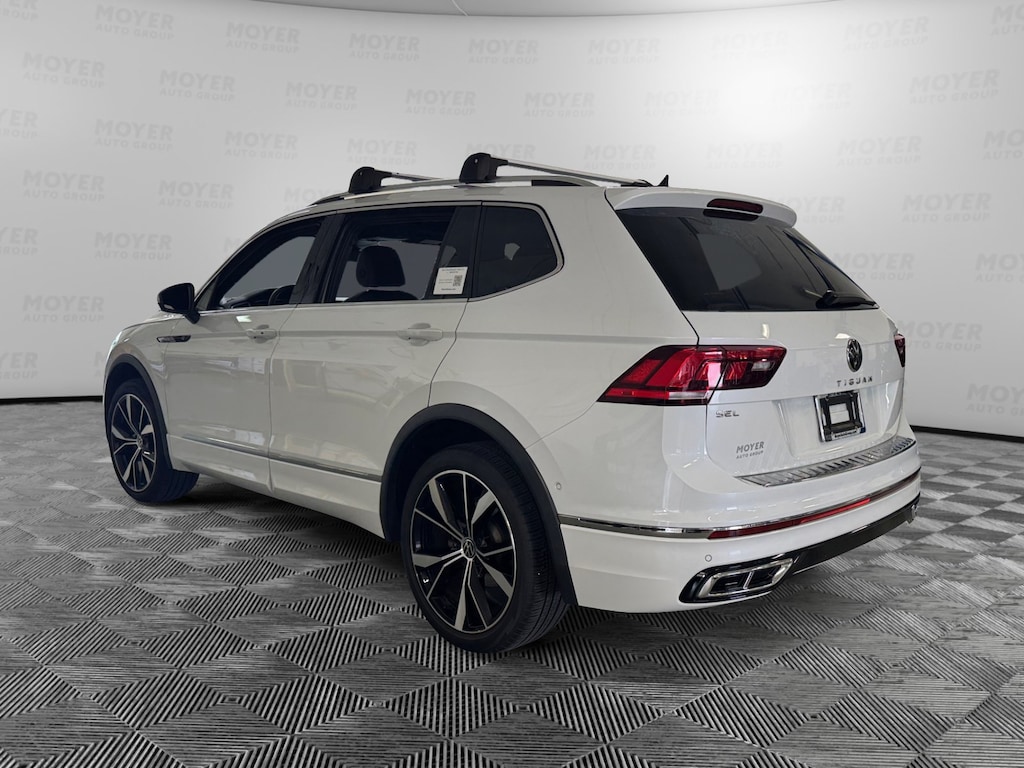 Used 2024 Volkswagen Tiguan SEL R-Line 2.0T SEL R-Line 4MOTION
