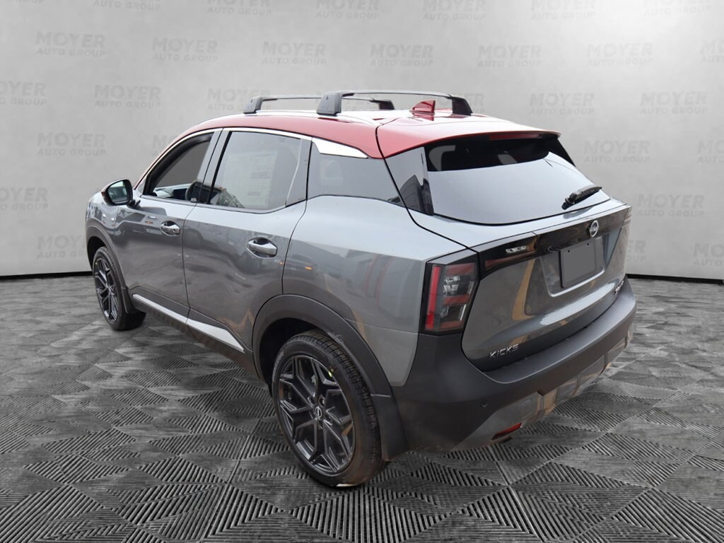 New 2026 Nissan Kicks SR SUV