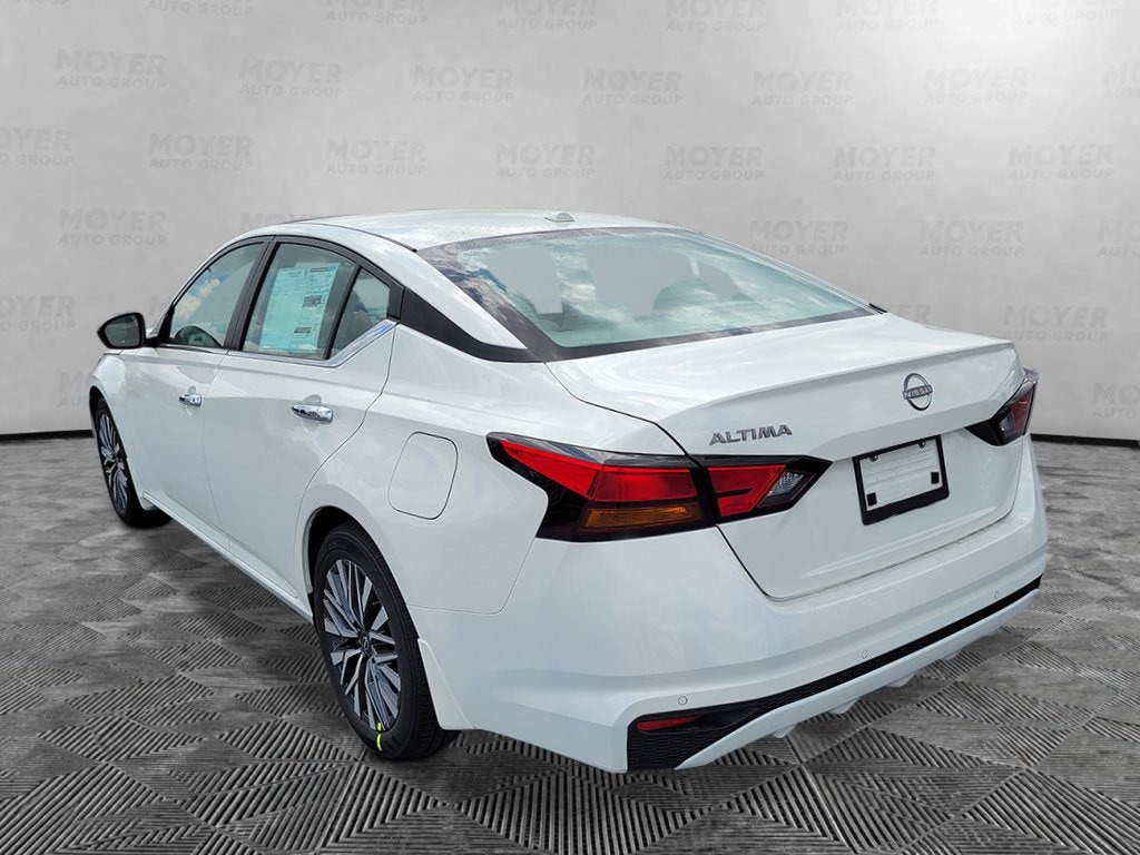 New 2026 Nissan Altima SV Sedan
