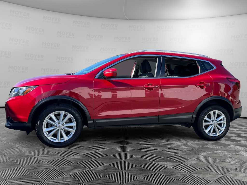 Used 2017 Nissan Rogue Sport SV FWD SV