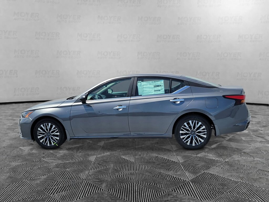 New 2026 Nissan Altima SV Sedan