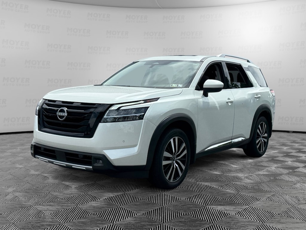Certified 2024 Nissan Pathfinder Platinum Platinum 4WD