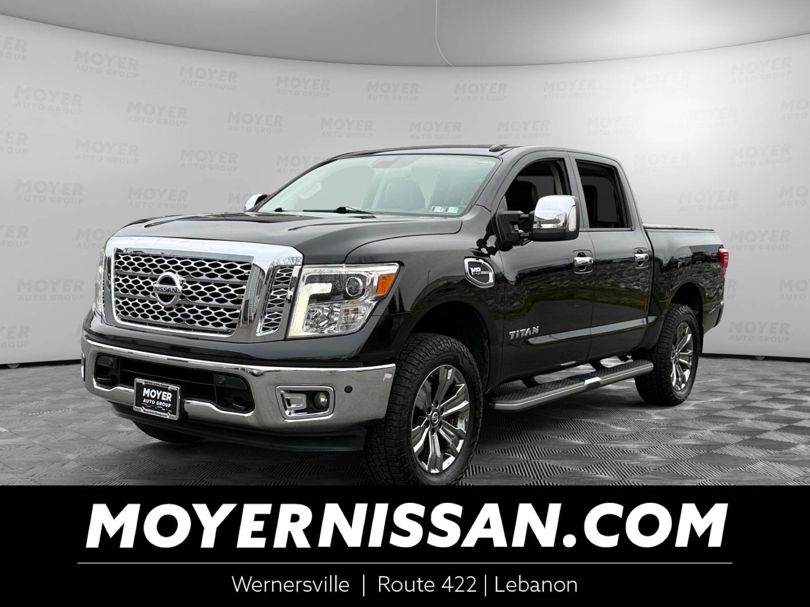 2017 Nissan Titan SL Crew Cab 4WD