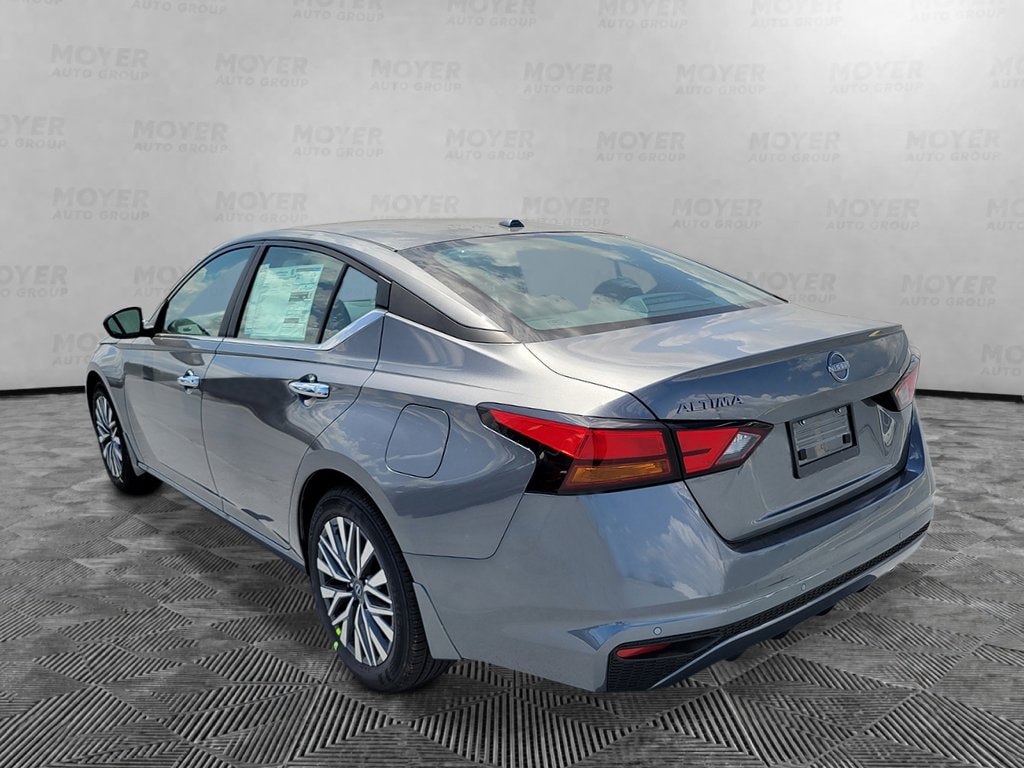 New 2026 Nissan Altima SV Sedan