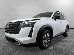 2026 Nissan Pathfinder SL SUV