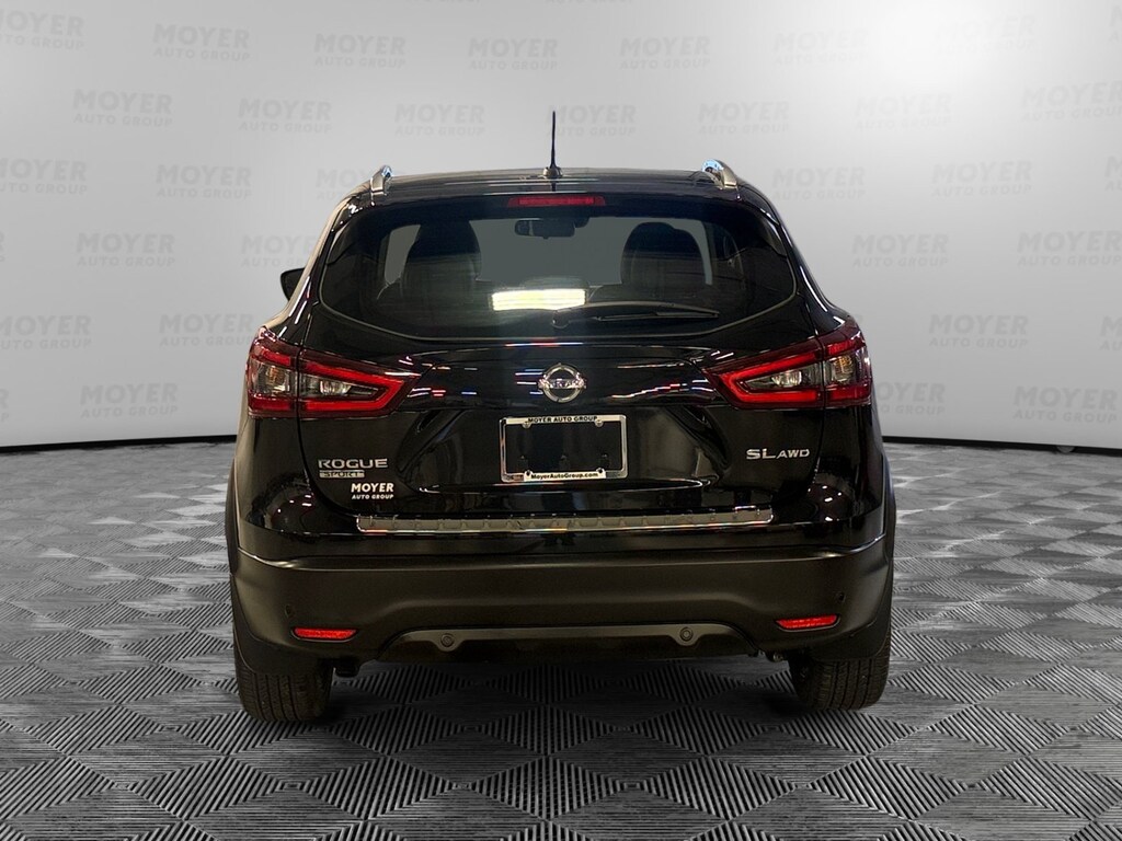 Certified 2022 Nissan Rogue Sport SL AWD SL