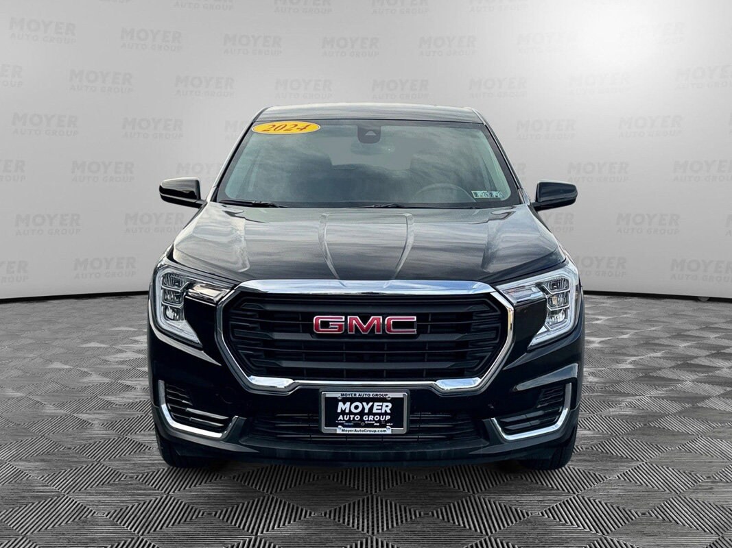 2024 Gmc Terrain SLE photo 2