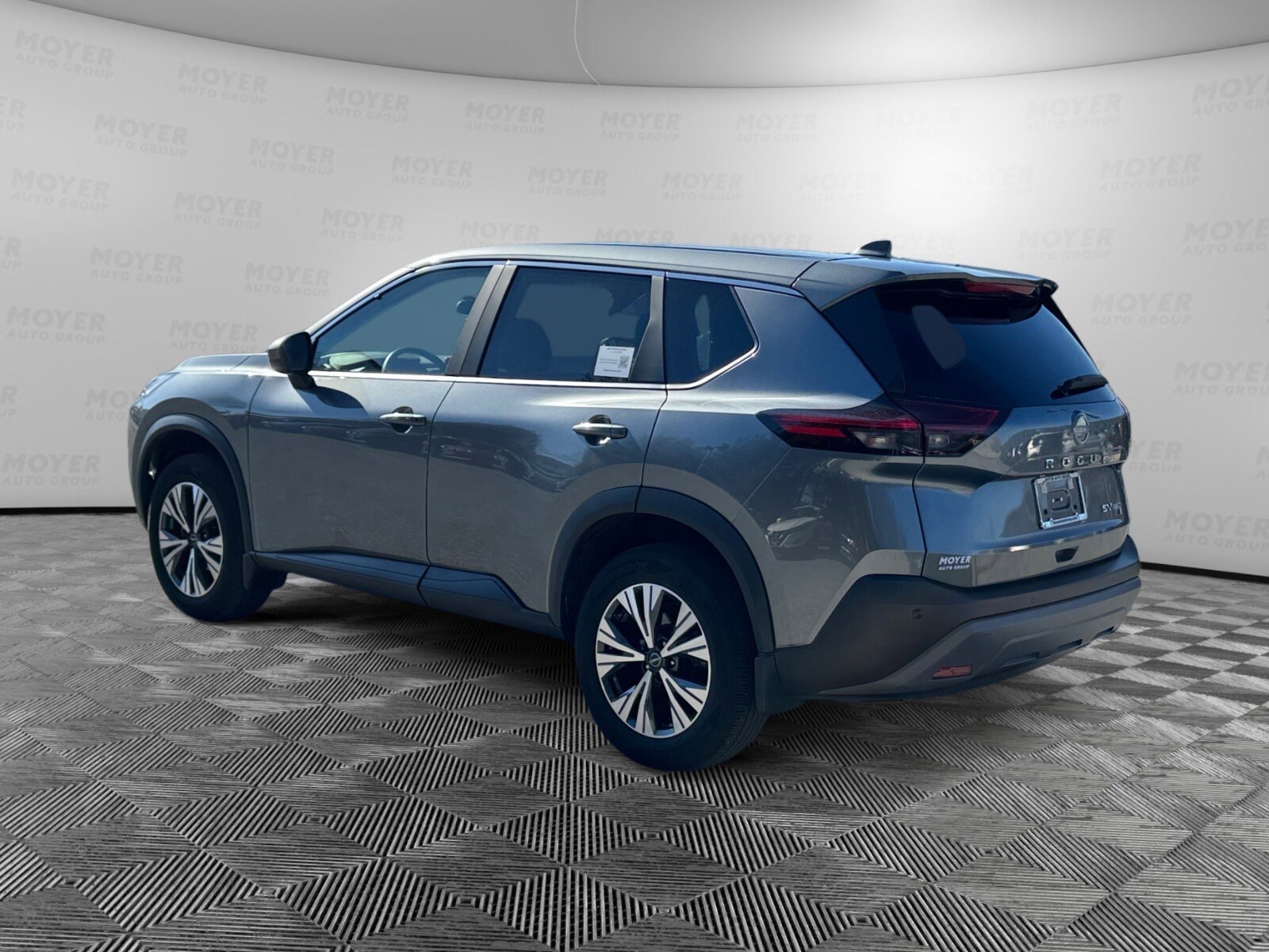 2023 Nissan Rogue SV photo 3