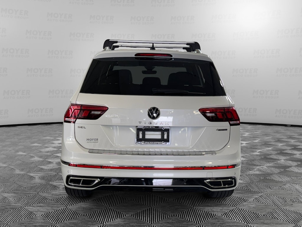 Used 2024 Volkswagen Tiguan SEL R-Line 2.0T SEL R-Line 4MOTION