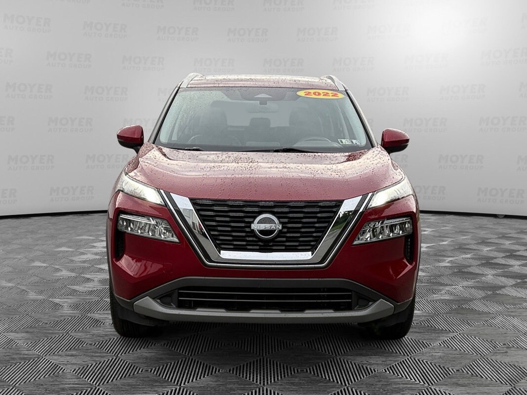 2022 Nissan Rogue SV photo 3