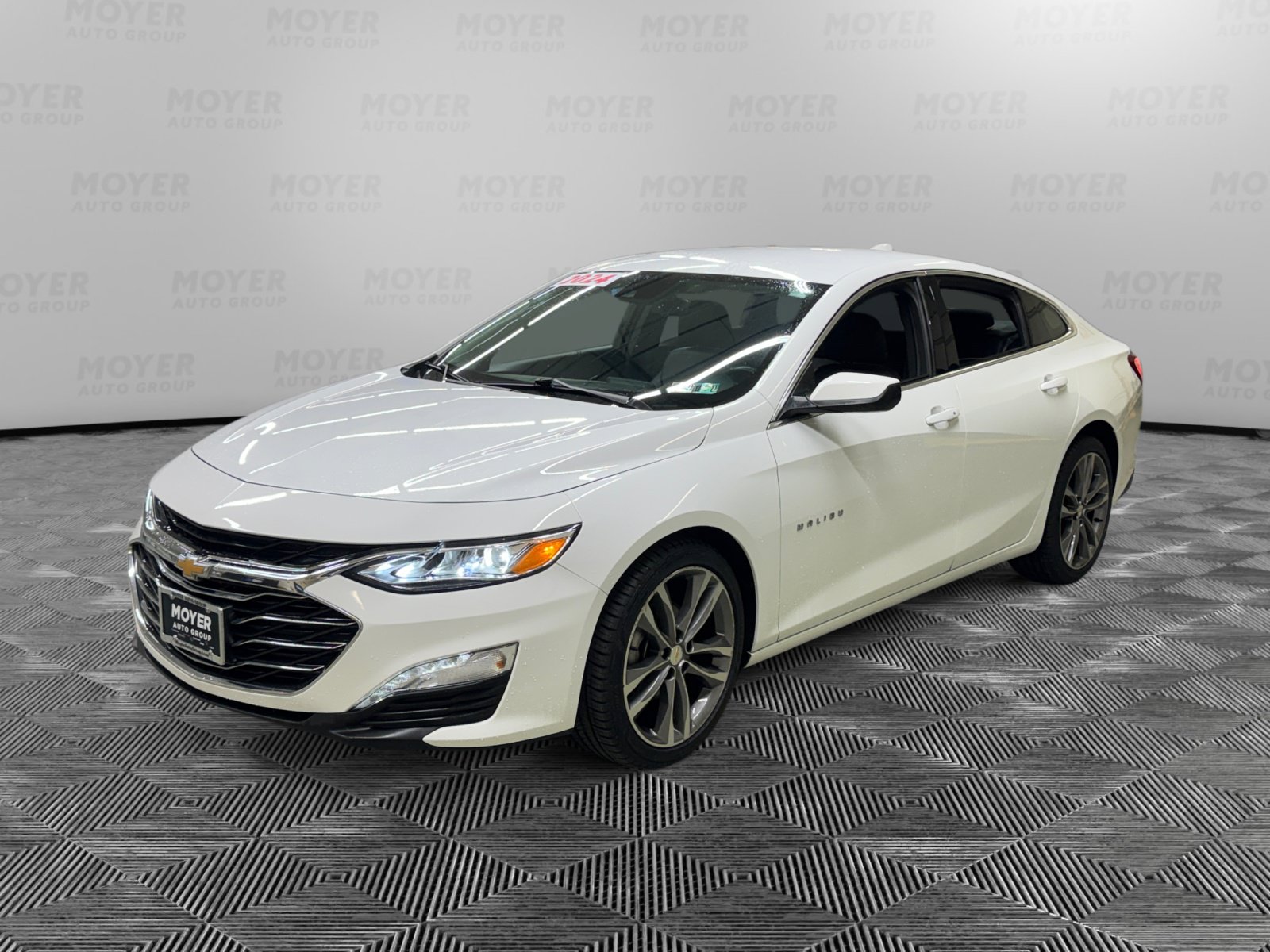 Used 2024 Chevrolet Malibu LT Sedan