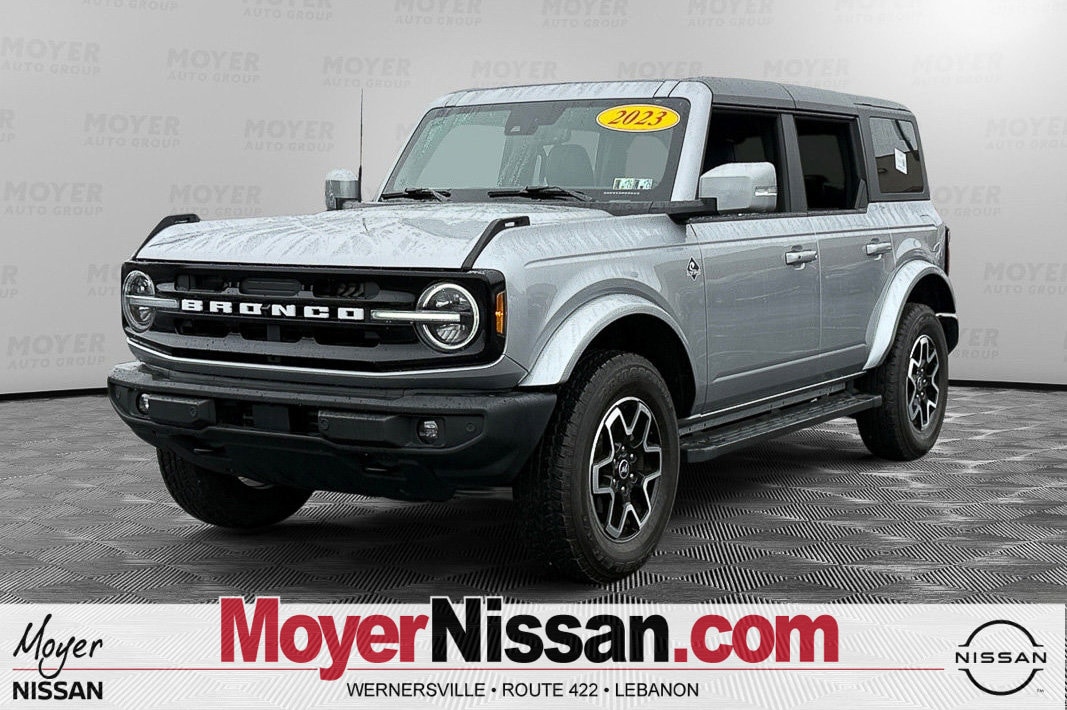 2023 Ford Bronco 4-Door Outer Banks's photo