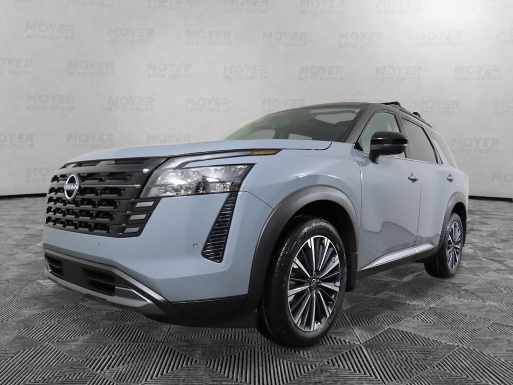 2026 Nissan Pathfinder Platinum 4WD's photo