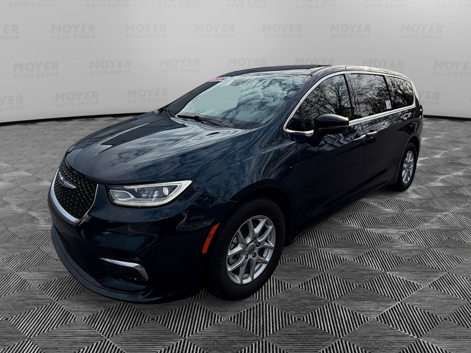  Chrysler Pacifica