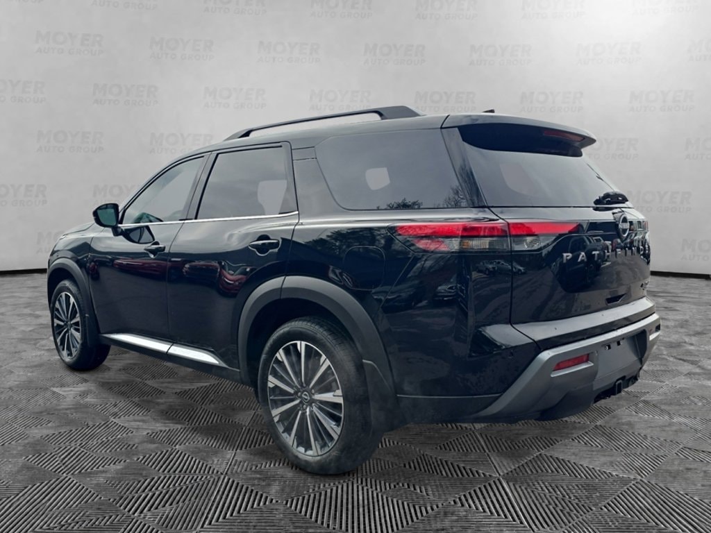 New 2026 Nissan Pathfinder Platinum SUV