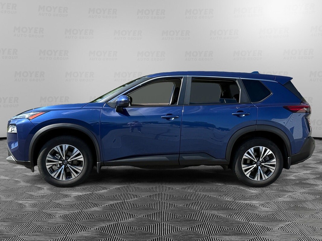 2023 Nissan Rogue AWD SV photo 2