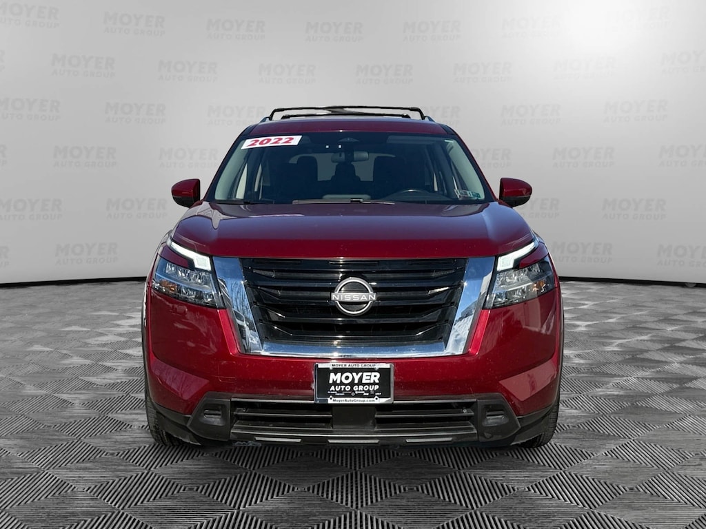 Used 2022 Nissan Pathfinder SV SV 4WD