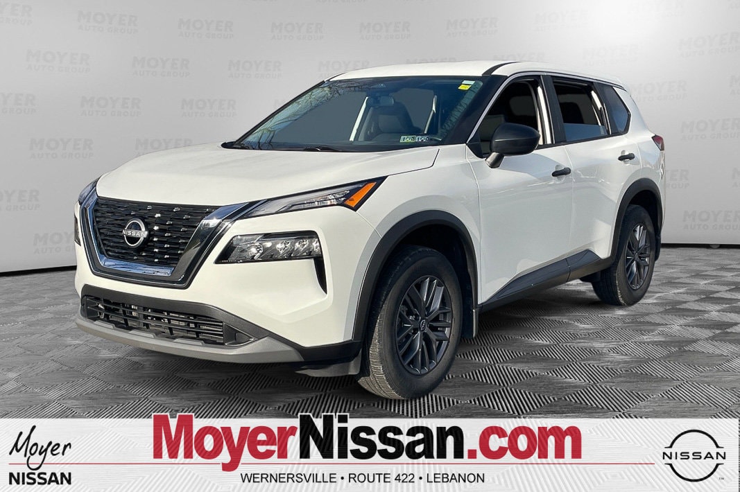 2023 Nissan Rogue S's photo