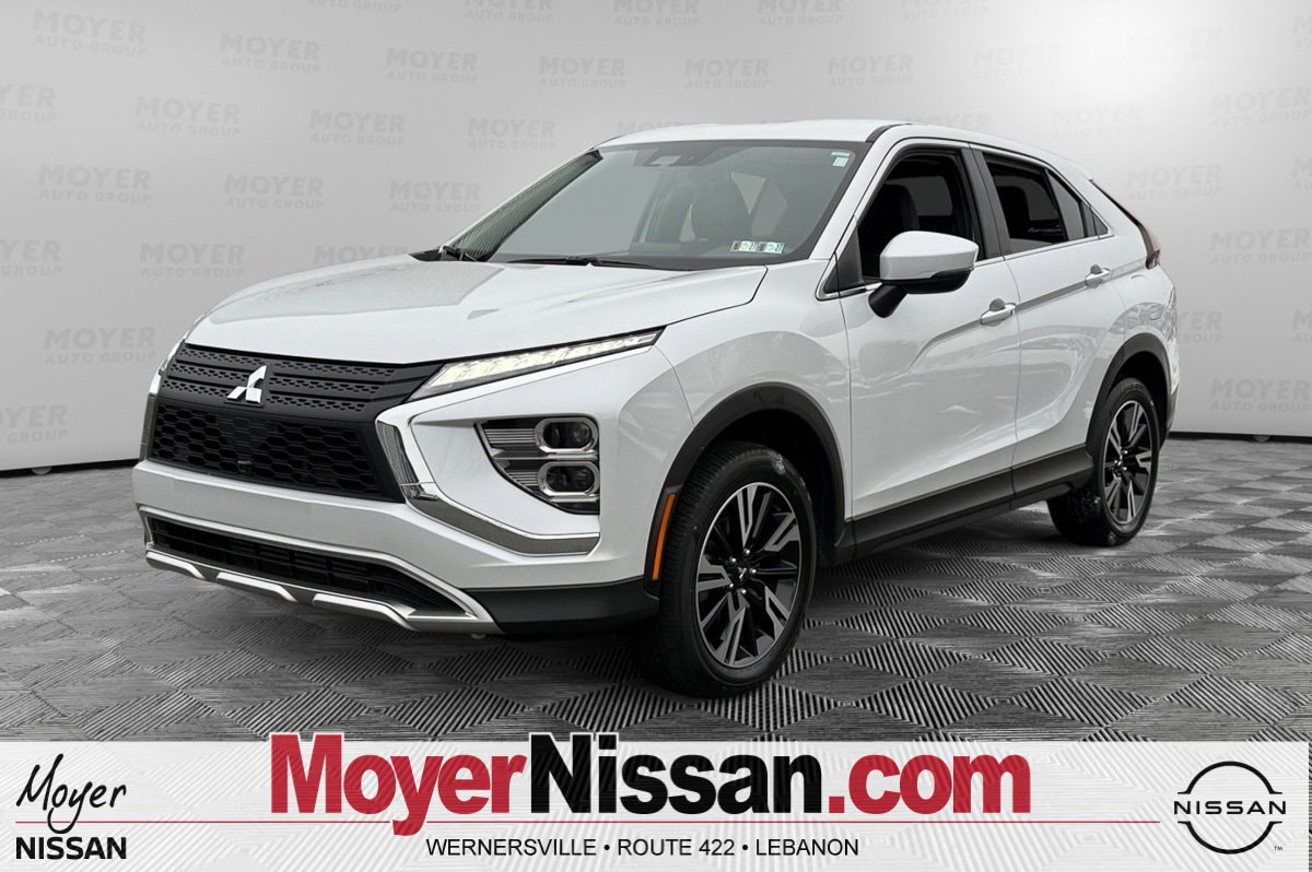 2024 Mitsubishi Eclipse Cross SE's photo