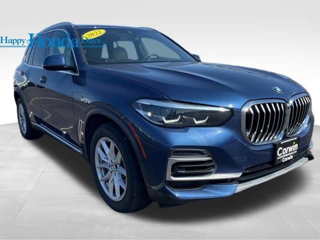 2022 BMW X5 40i's photo
