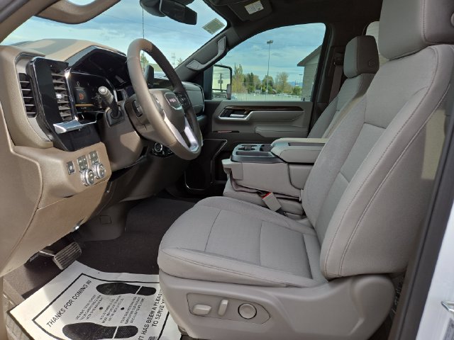 2026 GMC Sierra 2500HD SLE - Photo 2