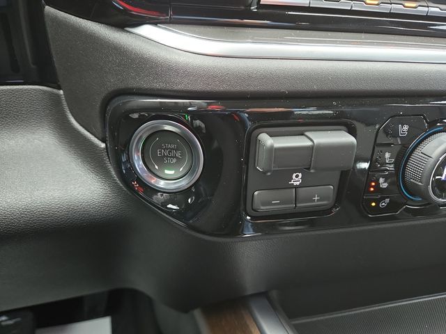 2026 Chevrolet Silverado 1500 High Country - Photo 11