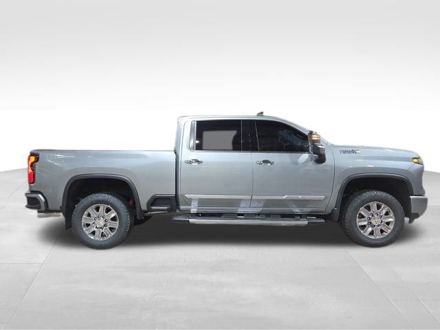2026 Chevrolet Silverado 3500HD High Country - Photo 10