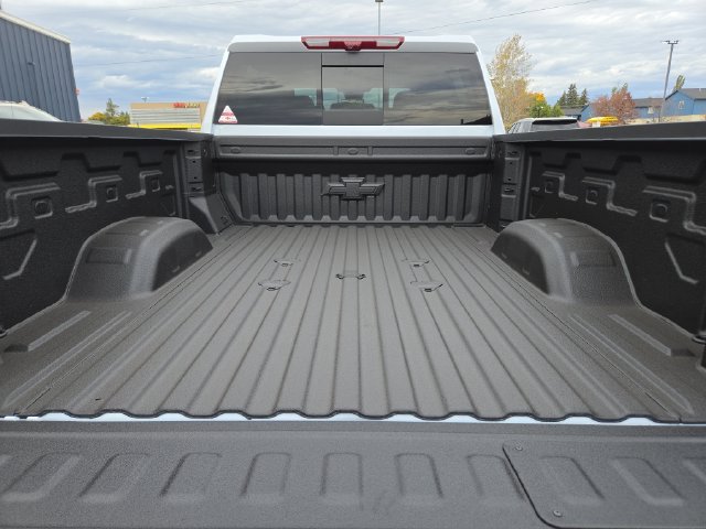 2026 Chevrolet Silverado 3500HD High Country - Photo 35