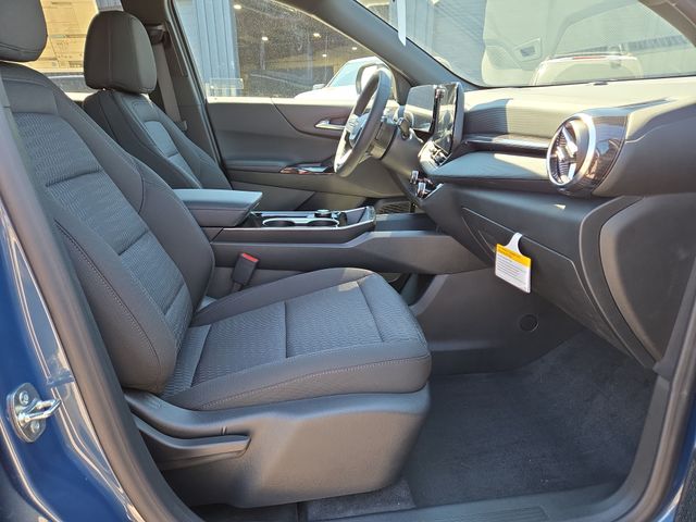 2027 Chevrolet Equinox LT - Photo 32