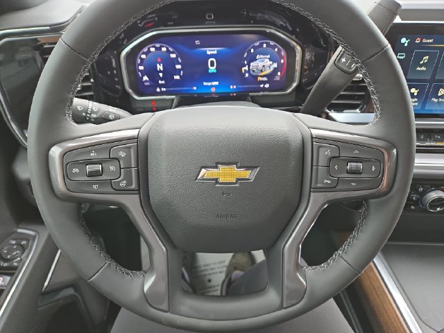 2026 Chevrolet Silverado 3500HD High Country - Photo 17