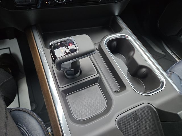 2026 Chevrolet Silverado 1500 High Country - Photo 13